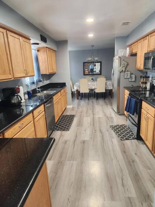 Orleans House With Pool & Parking, Peaceful Block Villa New Orleans Bagian luar foto