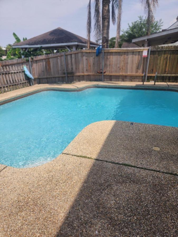 Orleans House With Pool & Parking, Peaceful Block Villa New Orleans Bagian luar foto